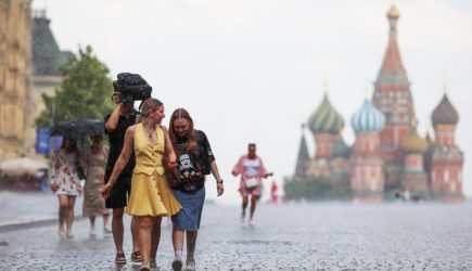 Погода в Москве в воскресенье, 13 июля: гроза и ливень закошмарят жителей?