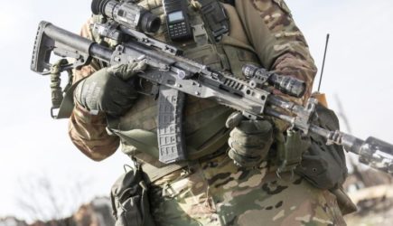 На Кубани сына бойца СВО забирают у бабушки в детдом из-за бюрократии