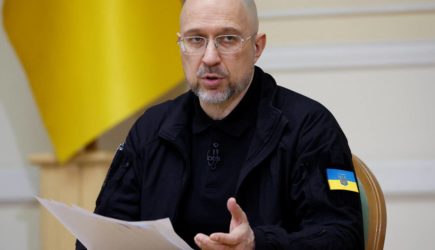 Премьер Украины подал в отставку