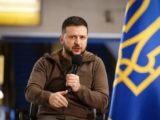 Зеленский анонсировал перестановки в руководстве обороны Украины