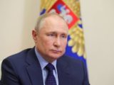 Путин попросил Трампа не присутствовать на первой встрече с Зеленским