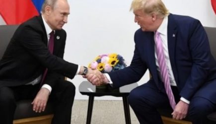 Гроб Зеленского: эксперты сказали, чем обернется встреча Путина и Трампа