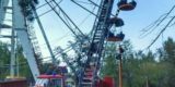 Россияне оказались заблокированы на высоте 15 метров из-за остановки аттракциона