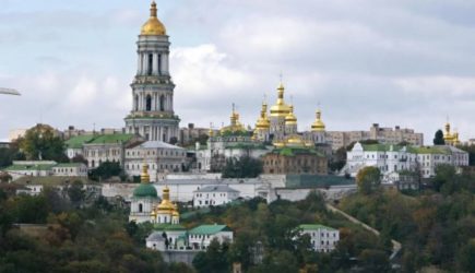 Зеленский уничтожает основу для примирения&nbsp;&mdash; депутат о&nbsp;вывозе мощей из&nbsp;Лавры