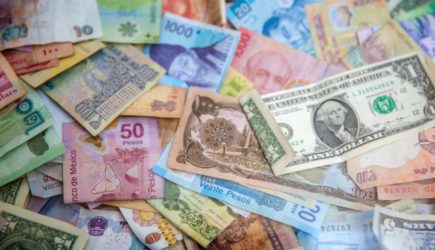 Два шага и вы — богаты: какой знак зодиака изменит финансовый статус в сентябре