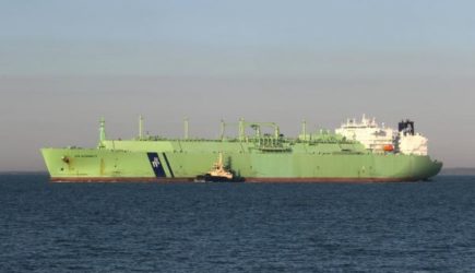 Газовоз с&nbsp;санкционным СПГ застрял на&nbsp;Северном морском пути