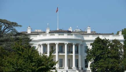 Что такое шатдаун в США простыми словами?