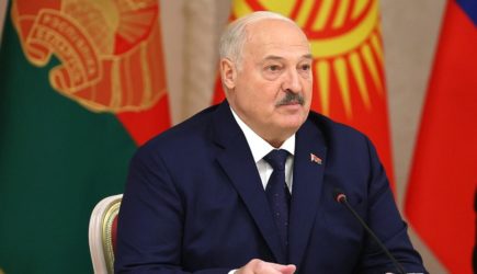 Появились подробности об уходе Лукашенко с поста президента