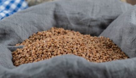 В России с каждым кварталом все сильнее уменьшается вес упаковок с продуктами