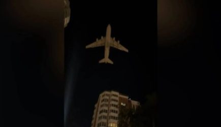 Низколетящий самолёт напугал жителей Новой Москвы