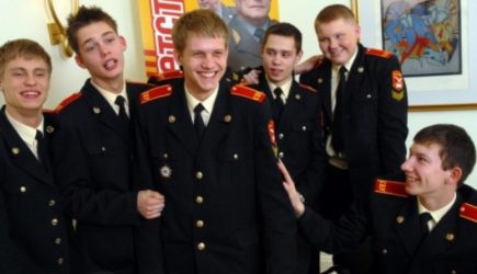 Спустя 19 лет! Вот как изменились актеры из сериала &laquo;Кадетство&raquo;: фото тогда и сейчас