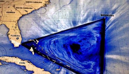Годами гадали в чём тайна Бермудского треугольника, и всё зря