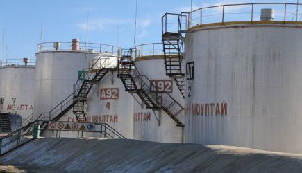 Монголия ищет замену российскому бензину