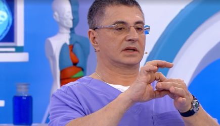 &#171;Пройдут сами&#187;: доктор Мясников назвал популярные болезни, в лечении которых нет смысла