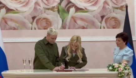 «Новый виток истории»: первый продюсер SHAMAN рассказал о свадьбе певца в ДНР