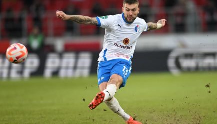 Российский футболист раскрыл разницу жизни в России и Греции