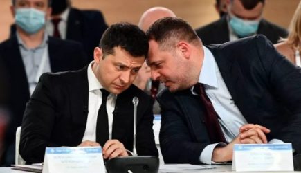 Ермак заявил, что пользуется доверием Зеленского, несмотря на&nbsp;коррупционный скандал