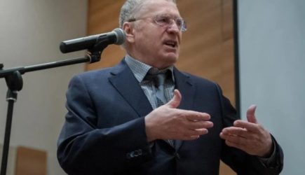 Дочь Жириновского поделилась пророчеством о Зеленском