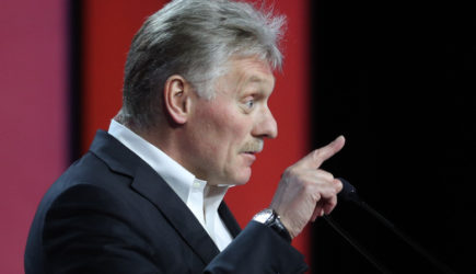 Песков ответил на вопрос о письме Козака Путину перед отставкой