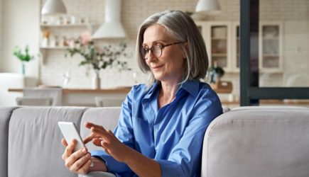 Названа сохраняющая молодость мозга общая привычка долгожителей