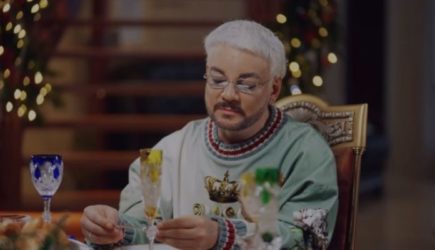 Киркоров получил за&nbsp;защиту &laquo;беглой хриплой певички&raquo; по&nbsp;имени Пугачева