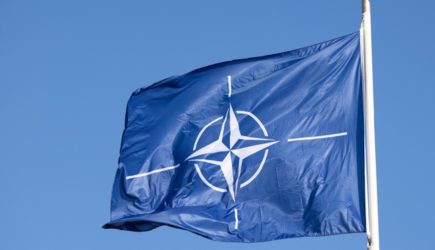 «Убогих надо жалеть»: эксперт ответил на угрозы НАТО сбивать российские самолеты