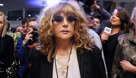 Новой песне Пугачевой в России грозит запрет уже до выхода релиза