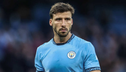 Португальский защитник «Манчестер сити» сделал тату на русском языке