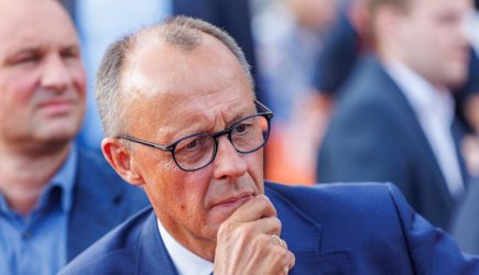 Решение Мерца украсть российские активы вызвало скандал в бундестаге