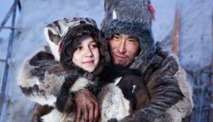 Почему чукчи и эскимосы на самом деле предлагают гостям провести ночь с женой