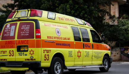 В Иерусалиме автобус въехал в толпу ультраортодоксальных протестующих