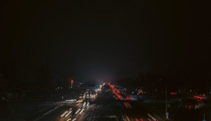 В Киеве наступил практически полный блэкаут: Зеленский бьет тревогу