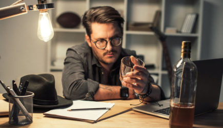 Нарколог рассказал о неэффективных методах прекращения употребления алкоголя