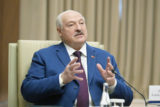 Лукашенко потребовал от Киева перестать &laquo;гробить людей&raquo;