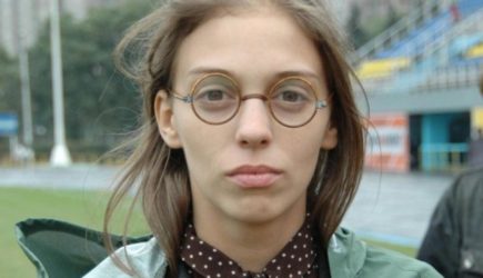 Звезда &laquo;Не родись красивой&raquo; Нелли Уварова попала в больницу: вот что случилось