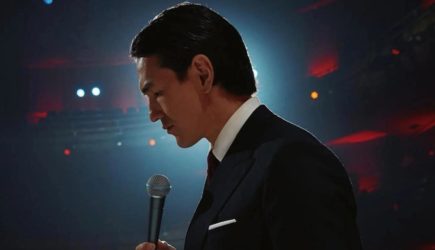 «Развлекайтесь»: жена Сабурова с матом ответила хейтерам мужа-стендапера