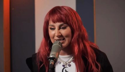 Анна Асти раскрыла причину отъезда из России