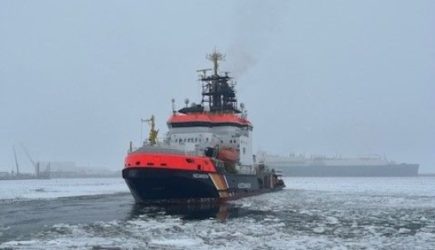 Третью неделю без СПГ из&nbsp;США&nbsp;&mdash; неприлично: ледокол добрался до&nbsp;терминала Германии