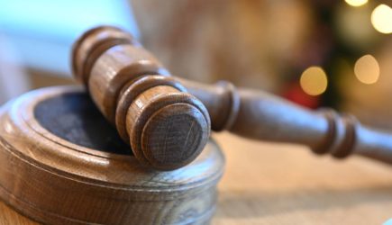 В Петербурге девушка заставила мужчину страдать от орального секса