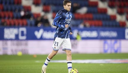 Представитель Захаряна объяснил большое количество травм у футболиста