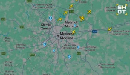 Сотрудники ФСО с&nbsp;оружием взяли Кремль в&nbsp;кольцо&nbsp;&mdash; ВСУ атакуют дронами длиной 3,5 метра