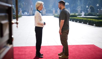 «Денег на два месяца»: Запад предупредил Зеленского о финансовой катастрофе