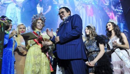 Дибров заявил, что у его «нет данных» об изменах Полины до ее поездки с Товстиком