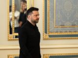 Транши ценой молодежи: Зеленский пошел на сделку ради новых поставок оружия