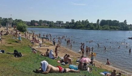 Планы на лето меняются: синоптики обновили прогноз погоды на предстоящий июнь