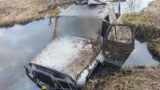 В автомобиле под Москвой нашли тела троих мужчин