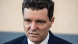 Президент Румынии прервал визит в Армению из-за вотума недоверия правительству