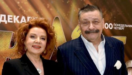 Жена шефа из&nbsp;&laquo;Кухни&raquo; начала писать покаянные письма: &laquo;Хотим вернуться в&nbsp;Россию&raquo;