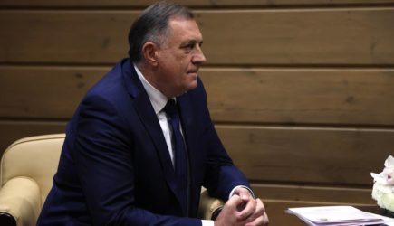 Додик заявил о попытках Зеленского закупить вооружение у боснийских мусульман