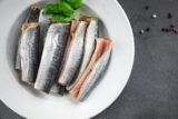 Назван продукт, который помогает сохранить крепкие кости после 50 лет